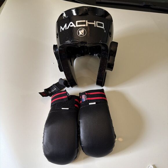 Warrior by Macho Martial Arts Protective Headgear Size M  And Gloves Ch M - Picture 1 of 7